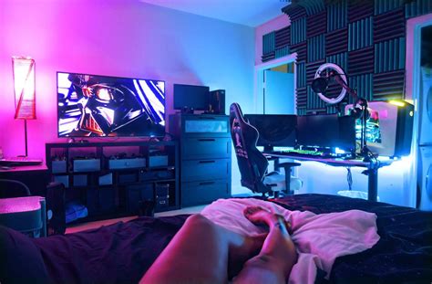 Gaming Bedroom Setup 2048x1345 Download Hd Wallpaper Wallpapertip