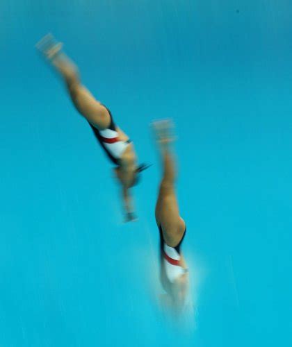 Womens Synchronized Diving Slideshow