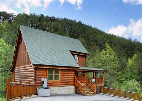 Maybe you would like to learn more about one of these? Pigeon Forge Cabins - American Bear Cabin