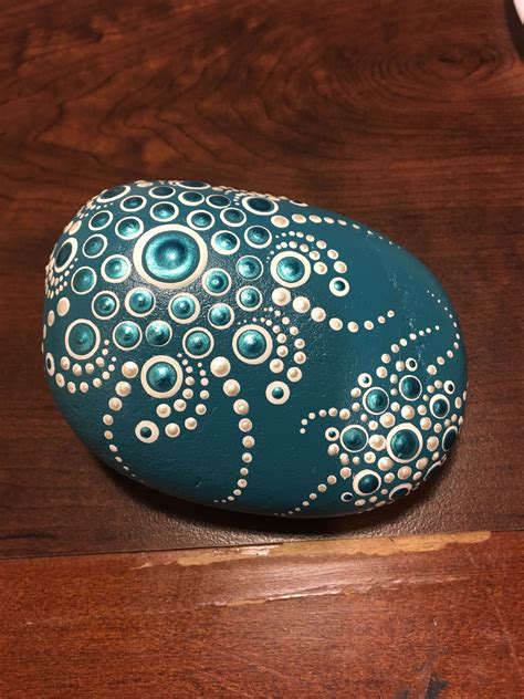 Pin By L I A N N E On Painted Rocks Mandala Painted Rocks Mandala