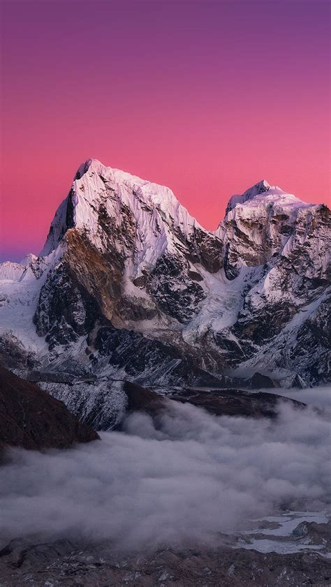 Some of the new wallpapers are mountain images, while others are mountain artworks. iPhone 6 wallpaper packs