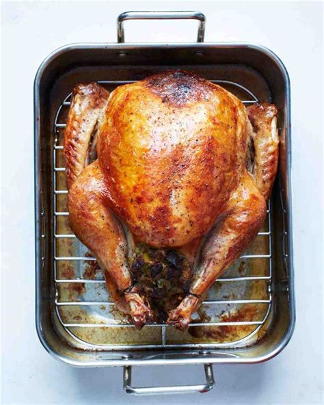 Roasted Turkey In Parchment With Gravy Roast Turkey Recipes Turkey