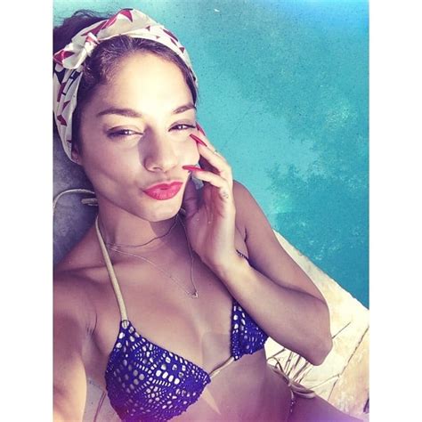 Vanessa Hudgens Snapped A Poolside Selfie Celebrity Instagram