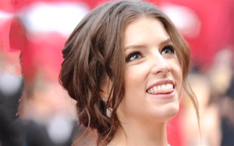 Anna Kendrick Wallpapers High Resolution And Quality Download