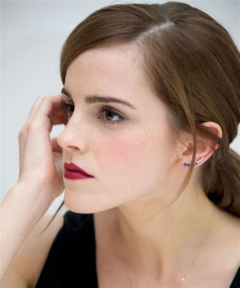 Emma Watsons Top 27 Earring Moments Instyle