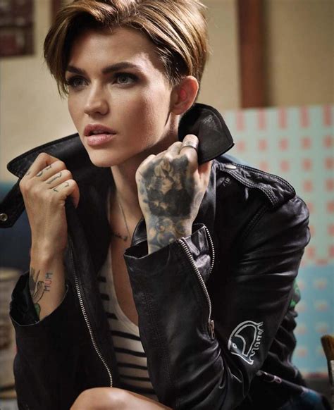 Ruby Rose Has A Tweeted An Important Question For People With Lips That