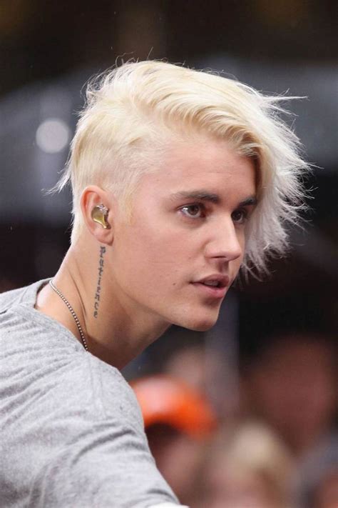 Except for his original shaggy swoop hairstyle, his other styles all share similarities where they are short on the sides and back, and long on the top. 25 Best Justin Bieber Haircuts & Hairstyles - Modern Men's ...