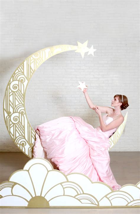 Get Celestial With A Paper Moon Photo Booth