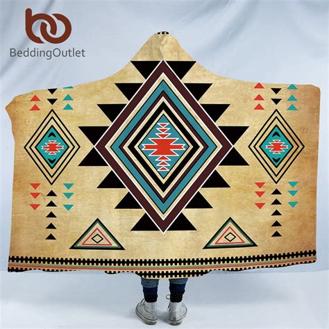 Beddingoutlet Geometric Hooded Blanket Aztec Sherpa Fleece