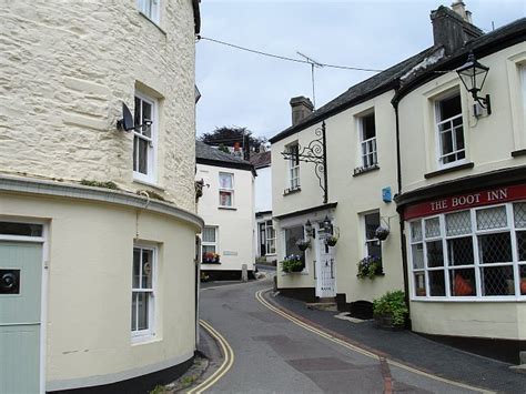 The Boot Inn Calstock Penny Mayes Cc By Sa Geograph Britain And Ireland