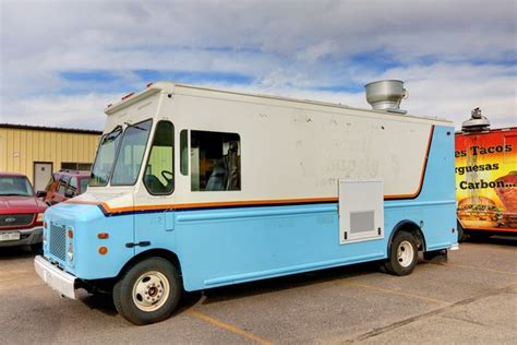 1999 P30 Food Truck For Sale