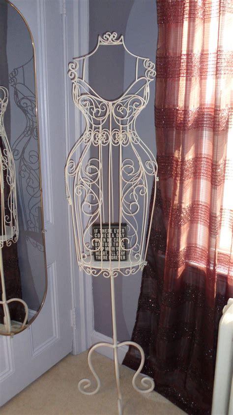 Mannequin Dress Form Decorating More Image Visit Homecreativa