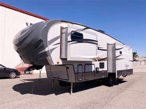 Top Th Wheel Travel Trailers With King Size Beds Avid Outdoor Lover