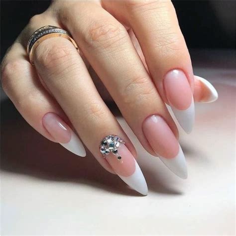 Web dedicada al nail art, el arte de pintar y decorar uñas. Uñas Pintadas Morenas : Pin de Вергиния Лазарова en Nails ...