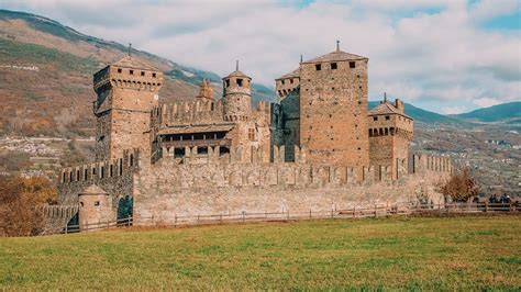 Castles In Italy