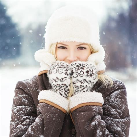 Say Goodbye To Dry Winter Skin 9 Tips From A Minnesotan