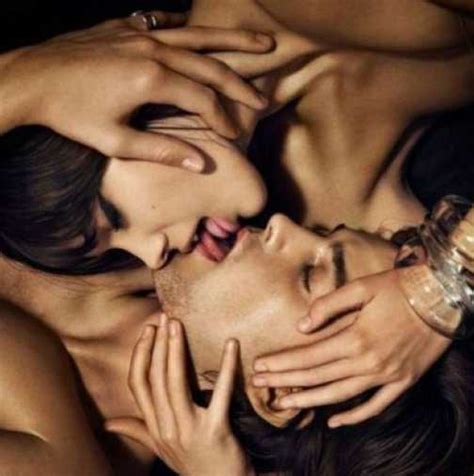 Лесбиянки и оральные ласки