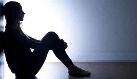Failed Relationships Peer Pressure Leave Teens Depressed Says Survey