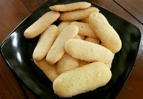 Tekan saja tombolnya di halaman ini. 17 Resep Kue Kering yang Bisa Anda Coba Drumah