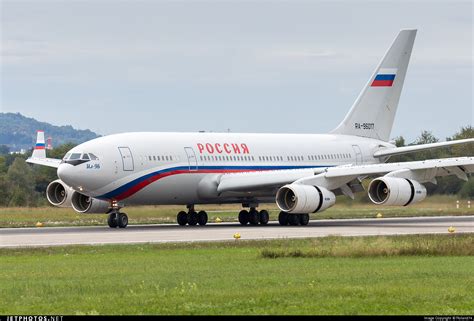 President putin arrival il 96 il 96pu tu 214pu landing at graz airport. RA-96017 | Ilyushin IL-96-300 | Rossiya - Special Flight ...