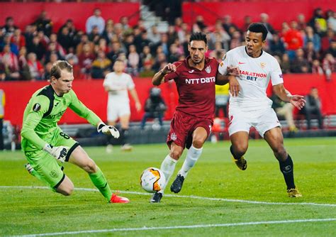 Cfr cluj vs fc botoșani (on time). Roma X Cfr Cluj : Aleksandar Kolarov Emerging As One Of Roma S Best Signings Ever Chiesa Di ...