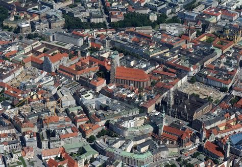 Derzeit 1.301 freie mietwohnungen in ganz münchen. Evangelische Kirche: Gutverdiener wohnen günstiger