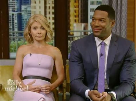 Incoming From Kelly Ripa And Michael Strahans Best Live Moments E News