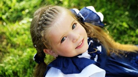 Here is a nice selection of haircuts for kids and lovely ideas on cool, fun and easy kids hairstyles for short. Braid Hairstyles for Kids: 15 Step-by-Step Tutorials to Inspire You