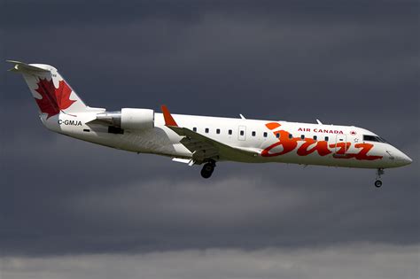 Air Canada Jazz C Gmja Bombardier Crj 200er 06092011 Yul