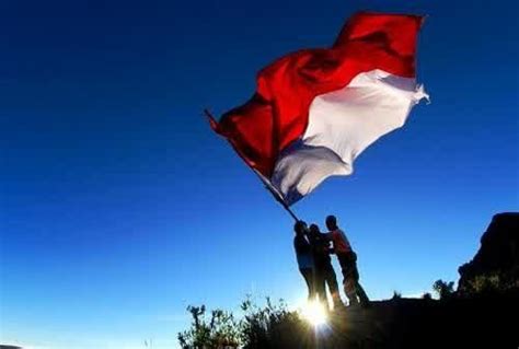 Lirik lagu 17 agustus diciptakan oleh h. Lirik Lagu Hari Kemerdekaan 17 Agustus Dan Penciptanya