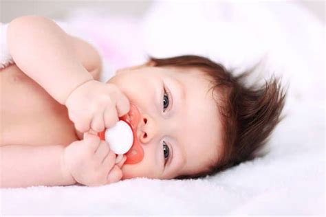 The Best Dummies And Pacifiers For Your Newborn Bestforhome