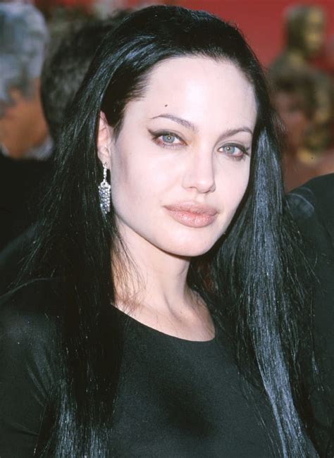 ¡felicidades Angelina Repasamos 40 De Sus Looks Más Icónicos Foto 4