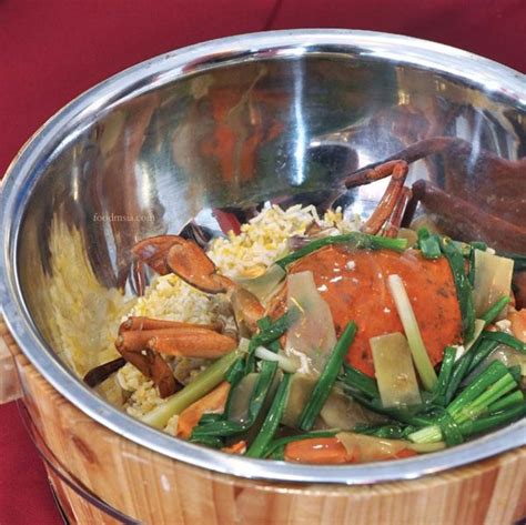 The restaurant is one of the branches of the restaurant famous for its porridge steamboat. FOOD Malaysia