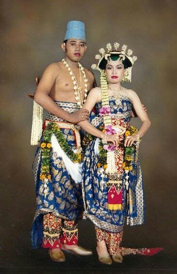 Indonesia Wedding Couple From Java Traditional Outfits Costumes
