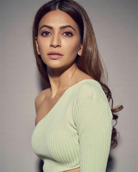 Pin By Piyush Rathore On Kirti Kharbanda In 2020 Bollywood Actress Hot Photos Kriti Kharbanda