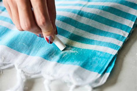 Heres How To Get Oil And Grease Stains Out Of Your Clothes Apartment