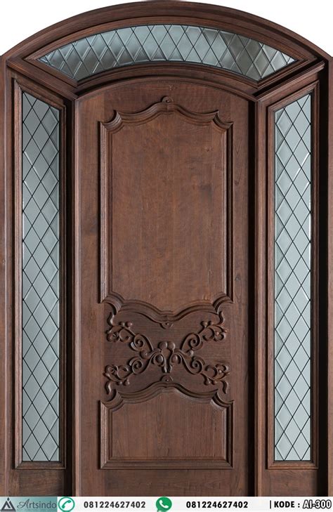 Pintu lengkung sebenarnya masuk dalam kategori desain pintu klasik/tradisional. Pintu Utama Model Panil Lengkung Desain Klasik Ukir ...