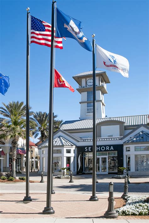 Destin Commons Best Place To Shop And Advertise Turnberry Media