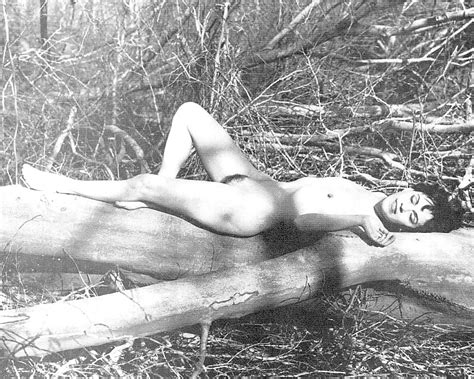 A Few Vintage Naturist Girls That Really Turn Me On 3 Porn Pictures