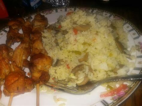 Chicken Kabobs With Rice Pilaf Food Chicken Pilaf