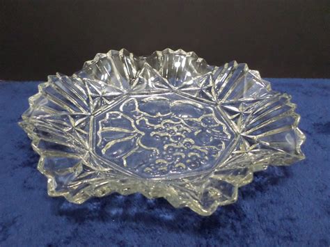 Vintage Fruit Bowl Clear Glass With A Ruffled Edge