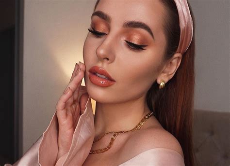 Valentine’s Day Makeup Ideas You’d Want To Give A Try Urbanate Girl