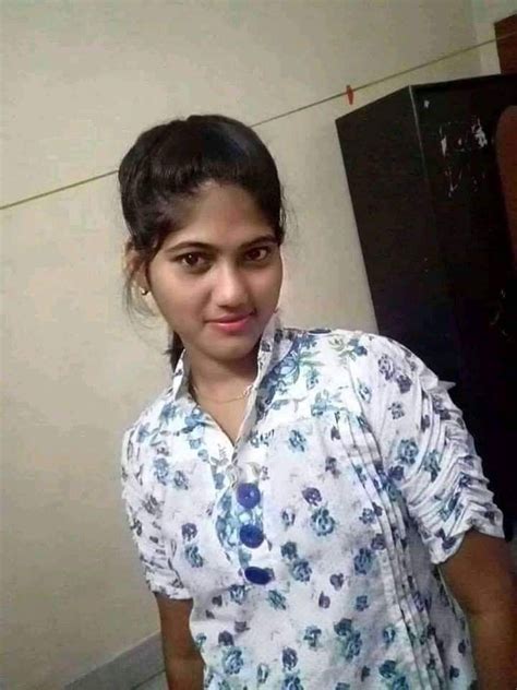 Beautiful Girl In India Gorgeous Girls Beautiful Women Indian Teen