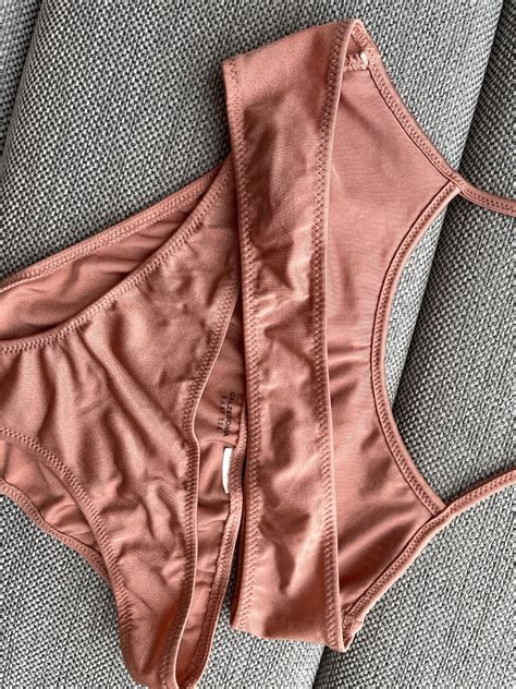 Plavky Calzedonia Nude Calzedonia Od Pred Vaj Cej Rebeka