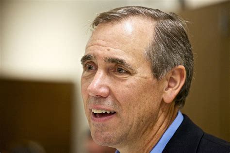 Merkley Proposes Federal Money To Boost Oregons Pay It Forward Plan