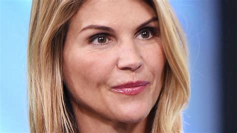 Dre deletes lori loughlin joke after being reminded of $70 mill usc donationmy daughter got. What Lori Loughlin has said about her kids' education