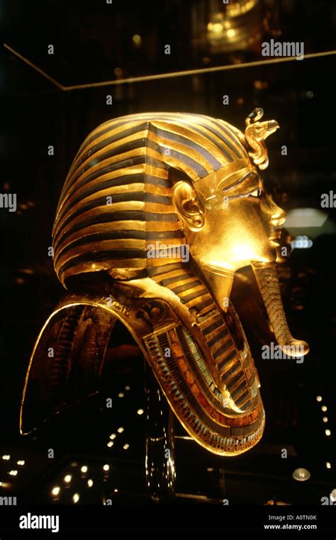 Golden Mask Of Tutankhamun Egyptian Museum Stock Photo Alamy