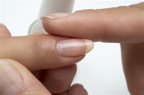 15 Tips For Healthy Strong Nails