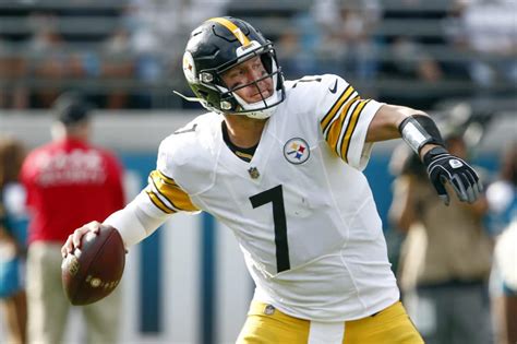 Ben Roethlisberger Over The Years Ben Completed 15 Of 22 Passes For