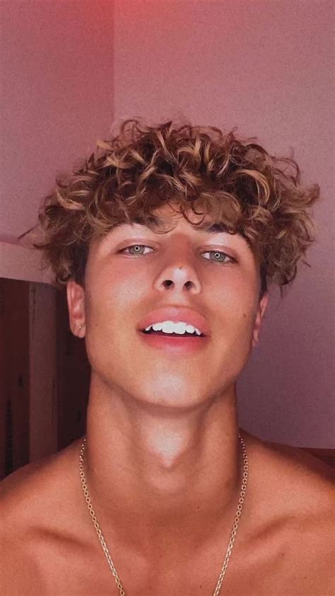 Is Curly Hair Hot On Guys A Guide To Mastering Your Perfect Curls